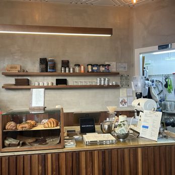 Mandarin Coffee Stand - Interior - Coffee & Tea Near Me - Pasadena, California