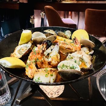 Maple & Ash - Steakhouses Near Me - Scottsdale, Arizona