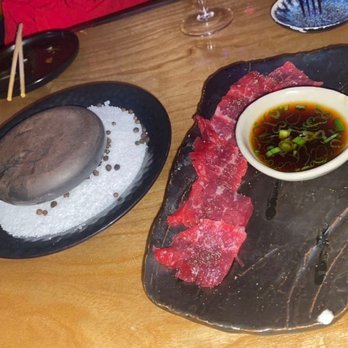 Lucky Robot Restaurant - Sushi Bars Near Me - Austin, Texas Lucky Robot Restaurant - Sushi Bars Near Me - Austin, Texas
