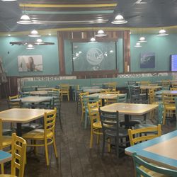 Costa Vida - Dining area