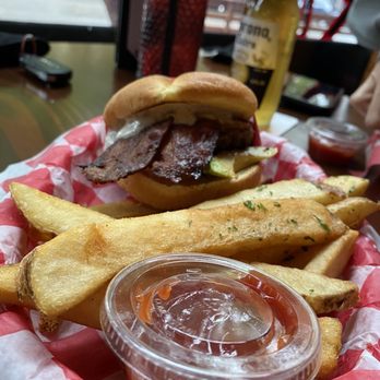 Sam’s Tavern - Sam's 50 Burger - Bars Near Me - Seattle, Washington Sam’s Tavern - Sam's 50 Burger - Bars Near Me - Seattle, Washington
