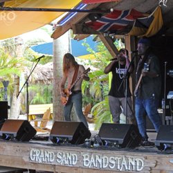 Rez Pro - Rez Pro, LLC operated Sound for Trae Miller at Captain Hiram's in Sebastian, FL