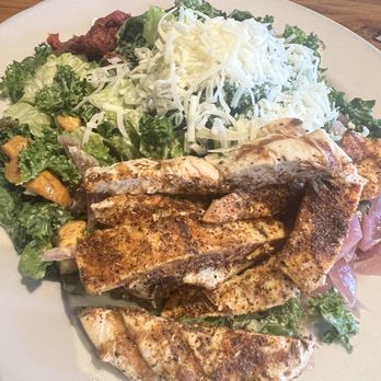 bellagreen - Blackened chicken kale Caesar salad - New American Near Me - Houston, Texas