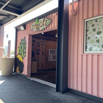 Shootz - Entrance - Hawaiian Near Me - Long Beach, California