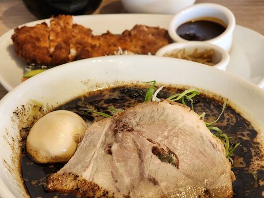 Ramen Mik by null