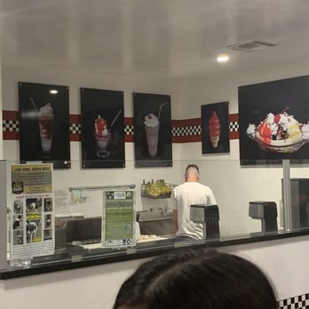 Taylor Freeze - Interior - Ice Cream & Frozen Yogurt Near Me - Safford, Arizona Taylor Freeze - Interior - Ice Cream & Frozen Yogurt Near Me - Safford, Arizona