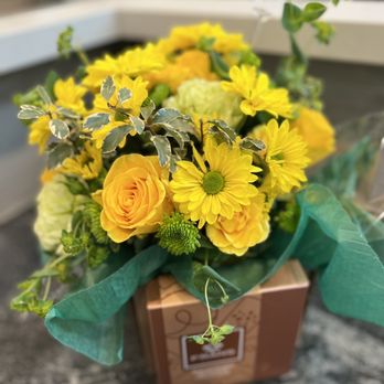 Seattle Flowers - Florists Near Me - Seattle, Washington