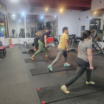 Anabody Fitness - Group Workout session - Trainers Near Me - Berkeley, California Anabody Fitness - Group Workout session - Trainers Near Me - Berkeley, California