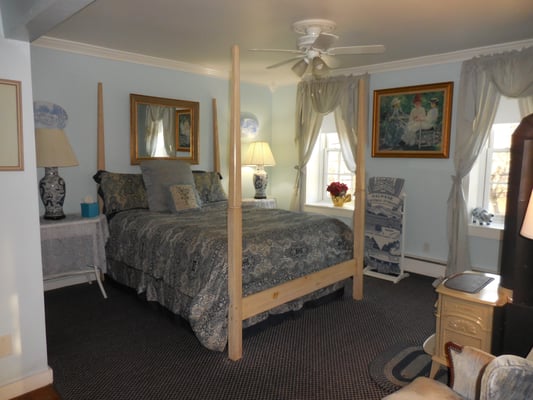 Pig Hill Inn by null