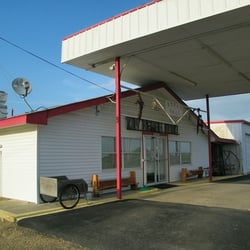 Phalba Store - The Phalba Store is what the Local's call it. It's Hyde's Country Store, as well.