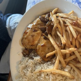 O Dinis Restaurant - Chicken - Portuguese Near Me - East Providence, Rhode Island O Dinis Restaurant - Chicken - Portuguese Near Me - East Providence, Rhode Island