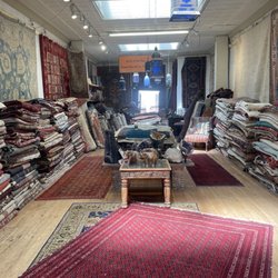 Tribal Rugs & Art - Beautiful authentic rugs from around the world.