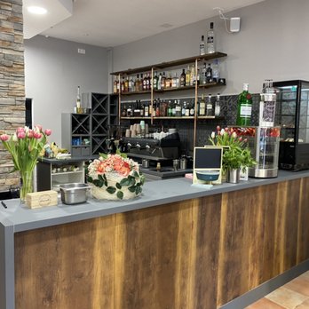 Amorelli‘s Restaurant & Bar - Bar Bereich - Italian Near Me - Aalen, BW Amorelli‘s Restaurant & Bar - Bar Bereich - Italian Near Me - Aalen, BW