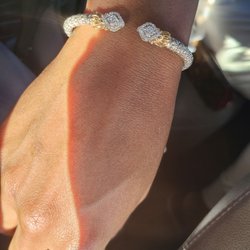 Artistic Jeweler