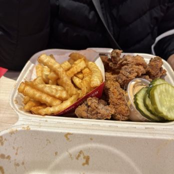Dave's Hot Chicken - 10pc. Dave's Bites Box of Fries - Chicken Shop Near Me - Milford, Connecticut