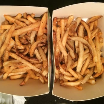 PDQ - PDQ Wellington fries...exactly as they were in the bag as inspect by the young man at register who said this quantity is normal - Fast Food Near Me - Wellington, Florida PDQ - PDQ Wellington fries...exactly as they were in the bag as inspect by the young man at register who said this quantity is normal - Fast Food Near Me - Wellington, Florida
