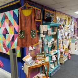 Drangonfly Quilt Shop