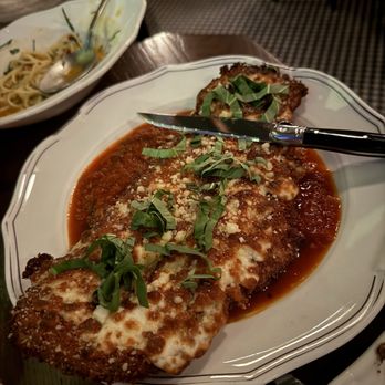 Donna's - Chicken Parmesan - Italian Near Me - Los Angeles, California