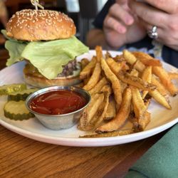 Stillwater - Flat Patty Burger