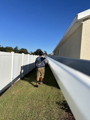 Gutter Installation - The Go Get Gutters experts are excited to provide trustworthy gutter installation services to all customers in the Tampa Bay and Orlando vicinities. We work diligently to provide the top-quality gutter installation services you want and expect for your home or commercial property. When you are in the market for new gutters, you understand the wide array of options and choices available to you. Our goal is to help make those decisions simple by showcasing the materials we use and ensuring we answer all your questions thoroughly. We believe a well-informed customer can have all the information needed to choose the best investment for their property.