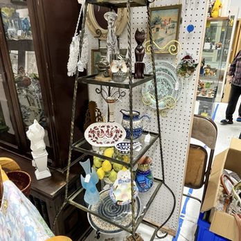 Corona Antique Gallery - Antiques Near Me - Corona, California Corona Antique Gallery - Antiques Near Me - Corona, California