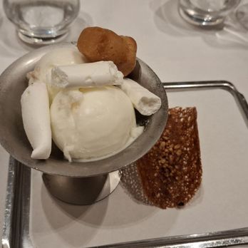 La Coupole - Limoncello sorbet (without the creme fouette) - Brasseries Near Me - Paris, 75 La Coupole - Limoncello sorbet (without the creme fouette) - Brasseries Near Me - Paris, 75