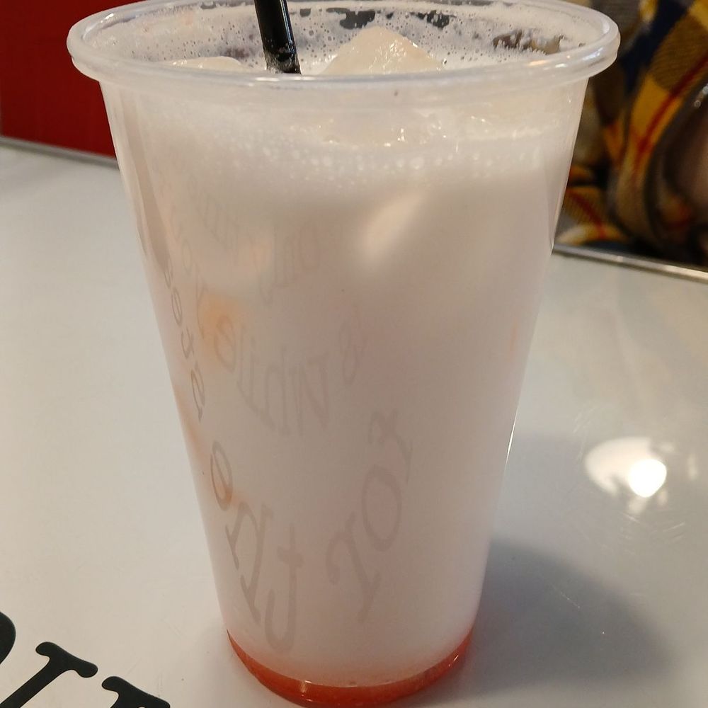 Bellas Cafe on Main Street - Italian Soda - Cafes Near Me - Superior, Arizona