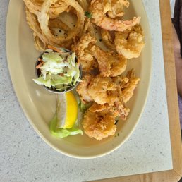 Fried shrimp and onion rings