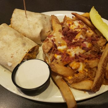 Winking Lizard - Buffalo Chicken Wrap (with Pfred's Preferred Fries) - American Near Me - Independence, Ohio