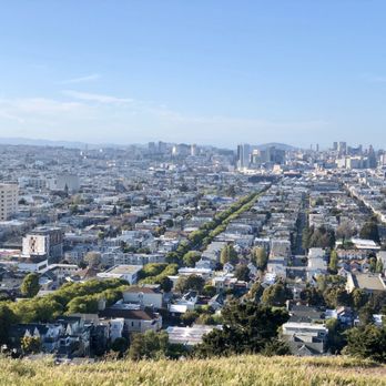 Bernal Heights Park - 04/10/2020: View from the top... - Dog Parks Near Me - San Francisco, California Bernal Heights Park - 04/10/2020: View from the top... - Dog Parks Near Me - San Francisco, California