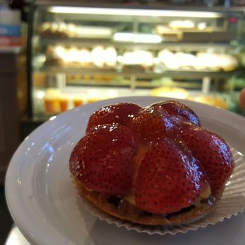 Almondine Bakery - Strawberry tarte - Bakeries Near Me - Brooklyn, New York