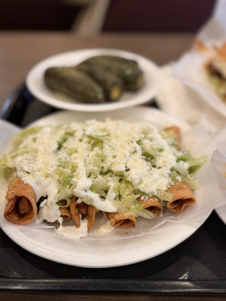 Tacos San Pedro