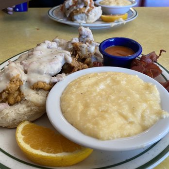 Home Grown - Comfy chicken biscuit and Gravy - Diners Near Me - Atlanta, Georgia