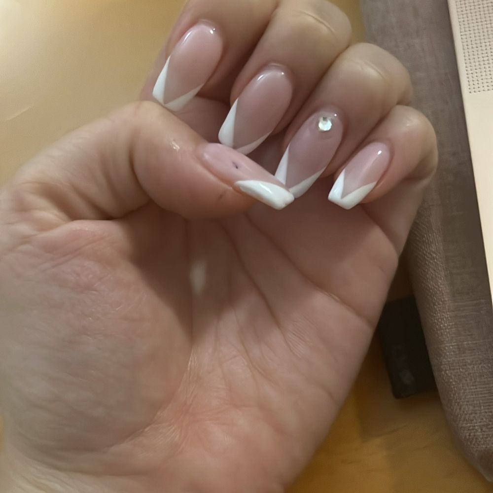 Beauty Bee Nails Studio - Nail Salons Near Me Beauty Bee Nails Studio - Nail Salons Near Me