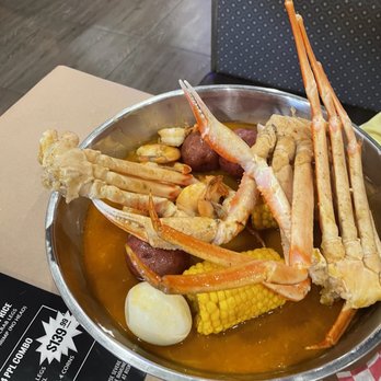 Juicy Seafood - Snow Crab Legs, Shrimp(No Head) - Cajun/Creole Near Me - Southaven, Mississippi Juicy Seafood - Snow Crab Legs, Shrimp(No Head) - Cajun/Creole Near Me - Southaven, Mississippi