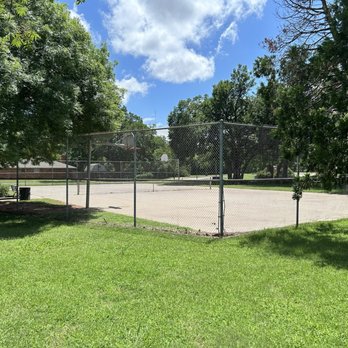 Bickham-Rudkin Park - Basketball and tennis court - Parks Near Me - Edmond, Oklahoma Bickham-Rudkin Park - Basketball and tennis court - Parks Near Me - Edmond, Oklahoma