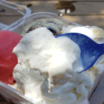 Handel's Homemade Ice Cream - Coconut Pineapple - Ice Cream & Frozen Yogurt Near Me - Glendora, California