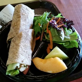Da Juice Bar - Pesto chicken wrap with salad and fruit - Juice Bars & Smoothies Near Me - Glendale, California