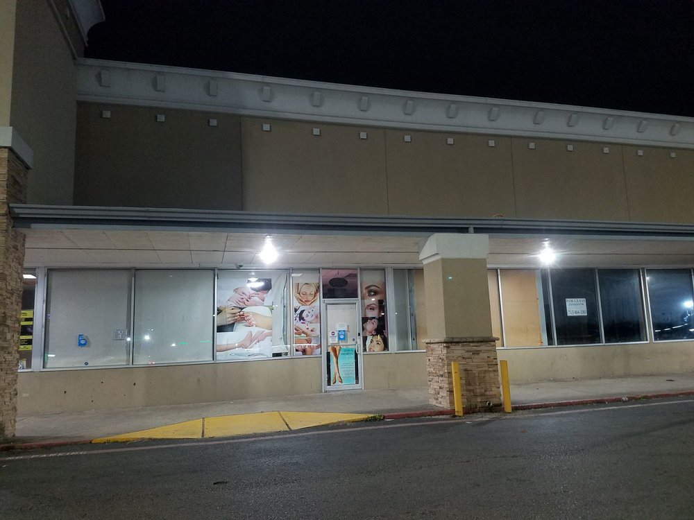 TASNEEM AGHA, M.D ROSE LAVANDE MED SPA Updated August 2024 2743