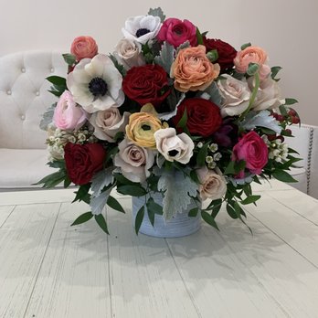 Coral Path Designs - Florists Near Me - Burbank, California Coral Path Designs - Florists Near Me - Burbank, California