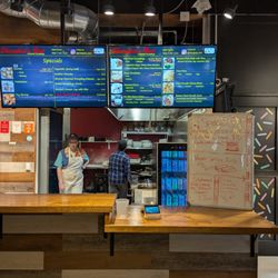 Shanghai's Best - Front Counter