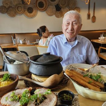 Kabayan Kusina - Dad with food - Filipino Near Me - San Antonio, Texas Kabayan Kusina - Dad with food - Filipino Near Me - San Antonio, Texas