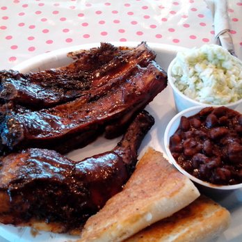 BBQ 152 - beef ribs and smoked chicken with garlic bread, coleslaw, and beans - Barbeque Near Me - Gilroy, California BBQ 152 - beef ribs and smoked chicken with garlic bread, coleslaw, and beans - Barbeque Near Me - Gilroy, California