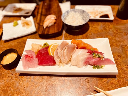 Kiriba Sushi & Grill by null