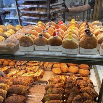 Tous Les Jours - Cream filled donuts. - Bakeries Near Me - Jacksonville, Florida Tous Les Jours - Cream filled donuts. - Bakeries Near Me - Jacksonville, Florida