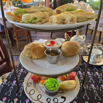 Chado Tea Room - Sandwichs, scone, cookies and cupcakes. - Tea Rooms Near Me - Pasadena, California Chado Tea Room - Sandwichs, scone, cookies and cupcakes. - Tea Rooms Near Me - Pasadena, California
