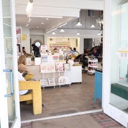 Long Beach Nails & Spa - Pretty salon