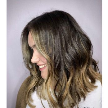 Reflektion Salon - Hair Salons Near Me - Chicago, Illinois Reflektion Salon - Hair Salons Near Me - Chicago, Illinois
