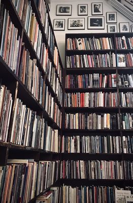 Grolier Poetry Book Shop by null