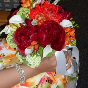 Design With Florae - Florists Near Me - Sacramento, California Design With Florae - Florists Near Me - Sacramento, California